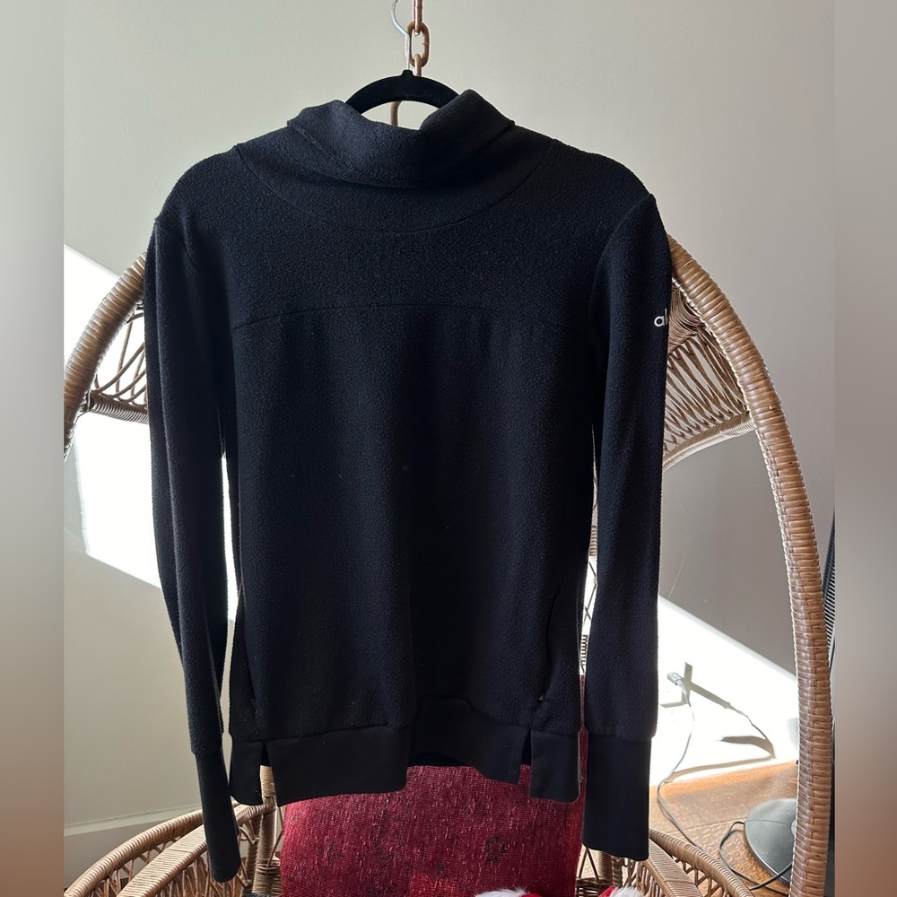 Alo Yoga Pullover Sweater